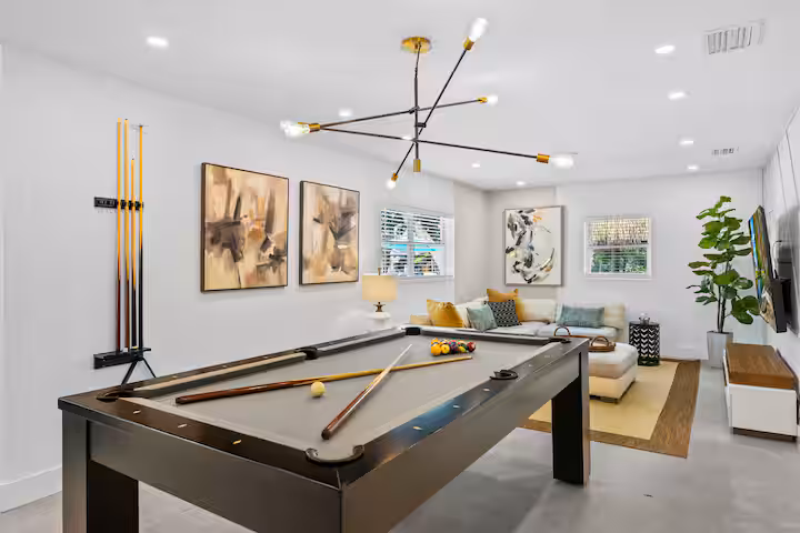 Cutler Bay Fun Heaven interior living space